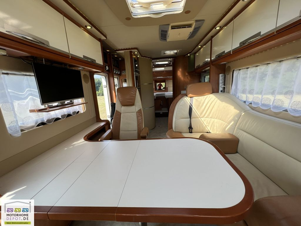 Carthago Liner 62 LE viele Extras - hohe Autarkie - Інтегрований автобудинок: фото 5 Carthago Liner 62 LE viele Extras - hohe Autarkie - Інтегрований автобудинок: фото 5