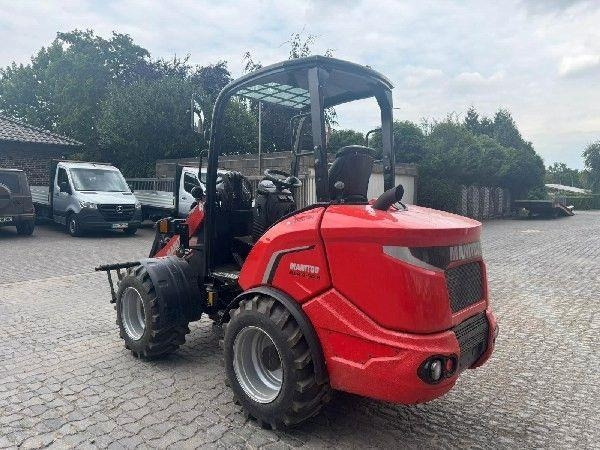 Manitou MLA 4-50H - Колісний навантажувач: фото 4 Manitou MLA 4-50H - Колісний навантажувач: фото 4