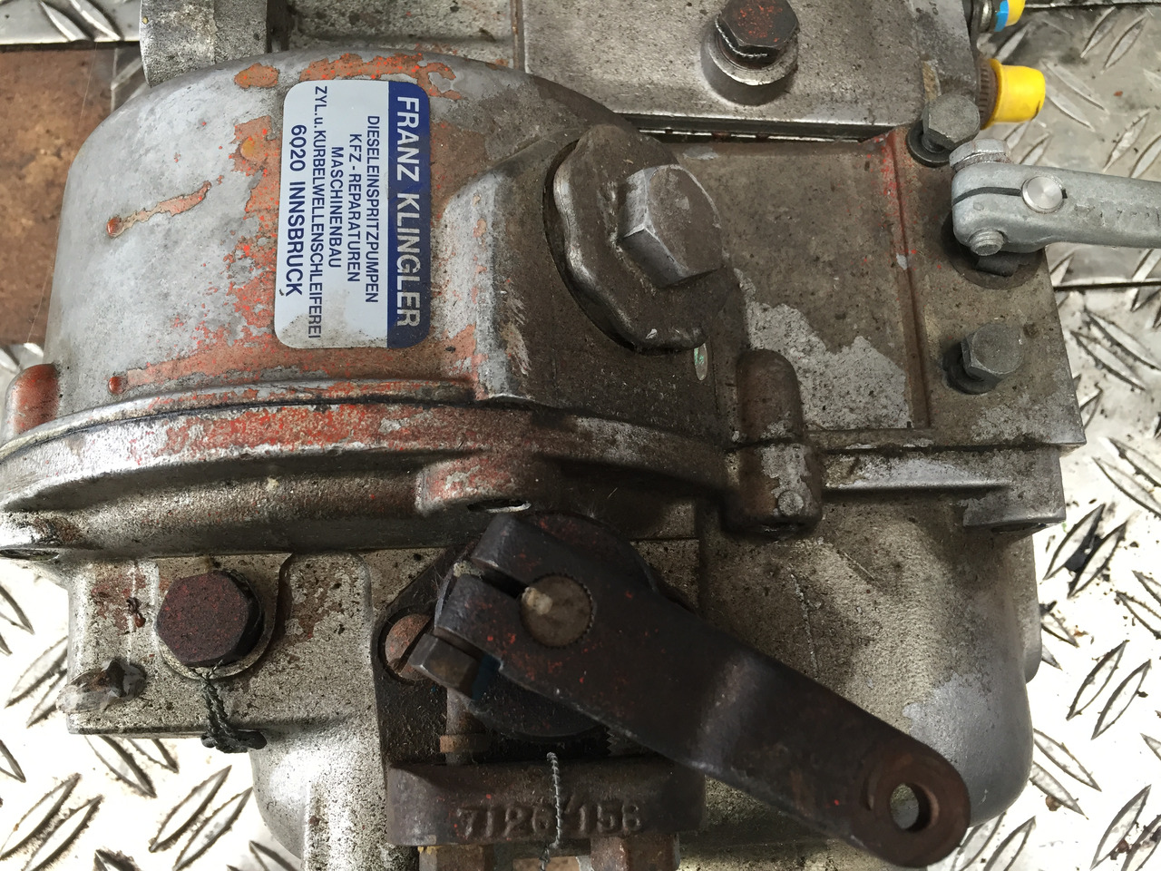 Gebrauchte Einspritzpumpe VOLVO Radlader, Typ : NNL6H80 / 359GRVWECI6 - Паливний насос в категорії Вантажівки: фото 2 Gebrauchte Einspritzpumpe VOLVO Radlader, Typ : NNL6H80 / 359GRVWECI6 - Паливний насос в категорії Вантажівки: фото 2