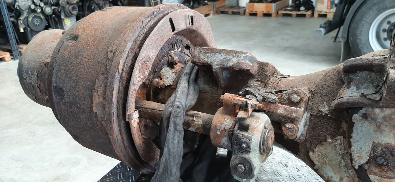 Задня вісь в категорії Вантажівки Gebrauchte MAN 19.321, Außenplanetenachse, Artikel - Nr. : 81.99999 - 9999: фото 13