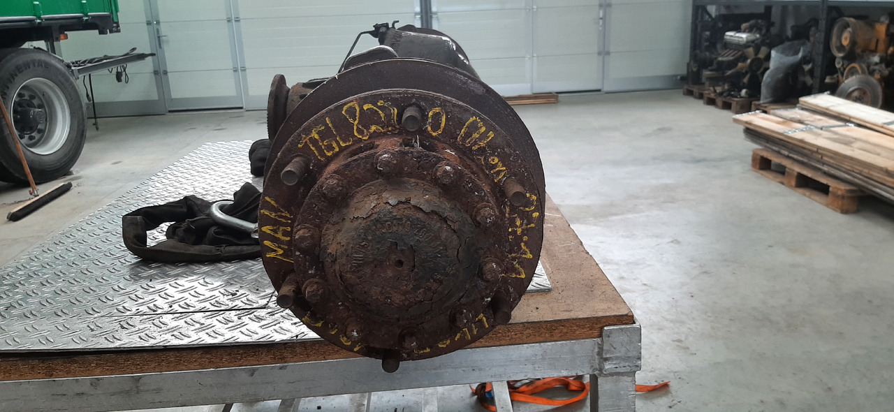 Gebrauchte MAN TGL 8.220, Vorderachse, Artikel - Nr. : 81.35010 - 6274 - Передня вісь в категорії Вантажівки: фото 3 Gebrauchte MAN TGL 8.220, Vorderachse, Artikel - Nr. : 81.35010 - 6274 - Передня вісь в категорії Вантажівки: фото 3