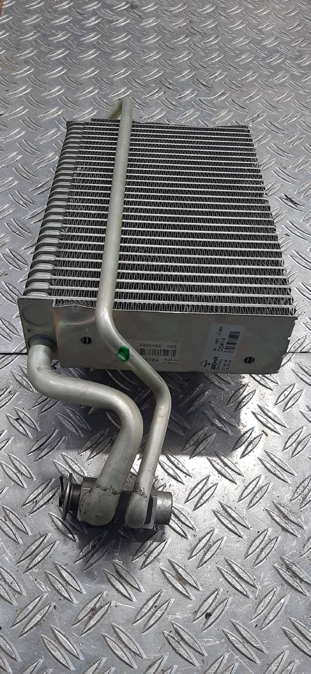 Gebrauchter Kühler, Motorkühlung, Behr D0414, MAN TGX, Artikel - Nr.: 81.99999 - 9999 - Радіатор в категорії Вантажівки: фото 5 Gebrauchter Kühler, Motorkühlung, Behr D0414, MAN TGX, Artikel - Nr.: 81.99999 - 9999 - Радіатор в категорії Вантажівки: фото 5