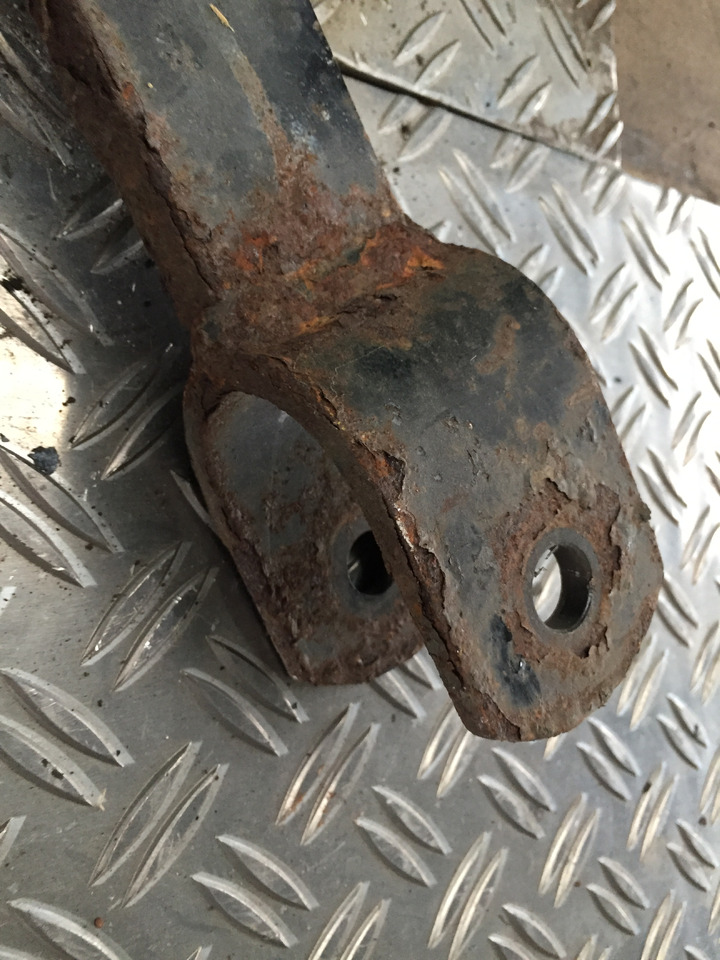 Gebrauchter MAN 18.360 Träger für Achsen, Artikel - Nr. : 81.9999 - 9999 - Вісь та запчастини в категорії Вантажівки: фото 3 Gebrauchter MAN 18.360 Träger für Achsen, Artikel - Nr. : 81.9999 - 9999 - Вісь та запчастини в категорії Вантажівки: фото 3