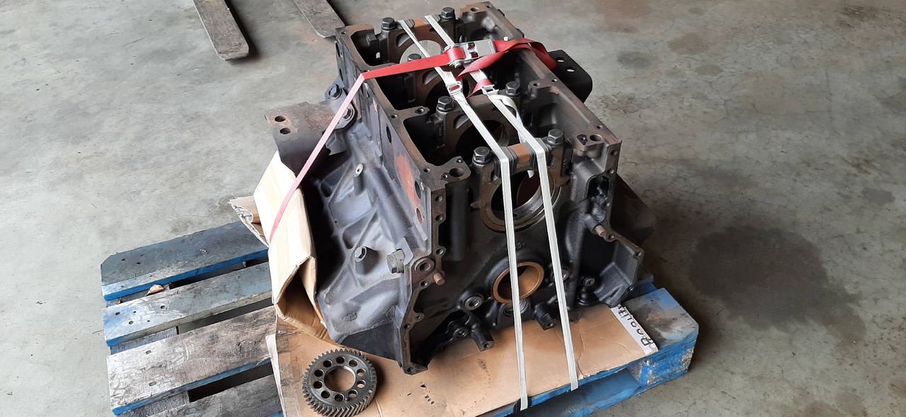 Gebrauchter Motorblock MB Actros 1844, Euro 5, Typ : OM 501 LA, Artikel - Nr. : A 541 010 21 05 - Блок циліндрів в категорії Вантажівки: фото 5 Gebrauchter Motorblock MB Actros 1844, Euro 5, Typ : OM 501 LA, Artikel - Nr. : A 541 010 21 05 - Блок циліндрів в категорії Вантажівки: фото 5