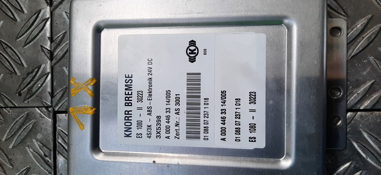 Gebrauchtes MB Atego, Knorr Bremse ABS Motorsteuergerät, Artikel - Nr. : A 000446 33 14 - Блок управління в категорії Вантажівки: фото 3 Gebrauchtes MB Atego, Knorr Bremse ABS Motorsteuergerät, Artikel - Nr. : A 000446 33 14 - Блок управління в категорії Вантажівки: фото 3