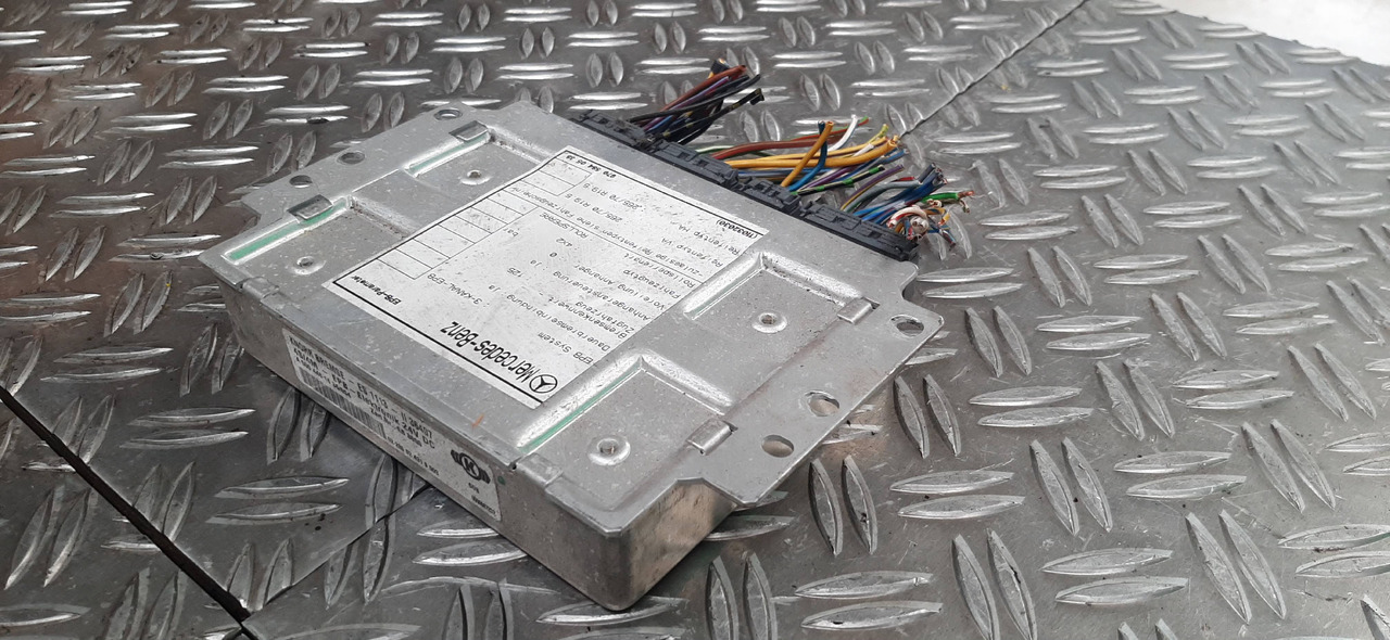 Gebrauchtes MB Knorr Bremse ES 1113 Steuergerät EPB, Artikel - Nr. : A 000 446 16 36 - Блок управління в категорії Вантажівки: фото 5 Gebrauchtes MB Knorr Bremse ES 1113 Steuergerät EPB, Artikel - Nr. : A 000 446 16 36 - Блок управління в категорії Вантажівки: фото 5