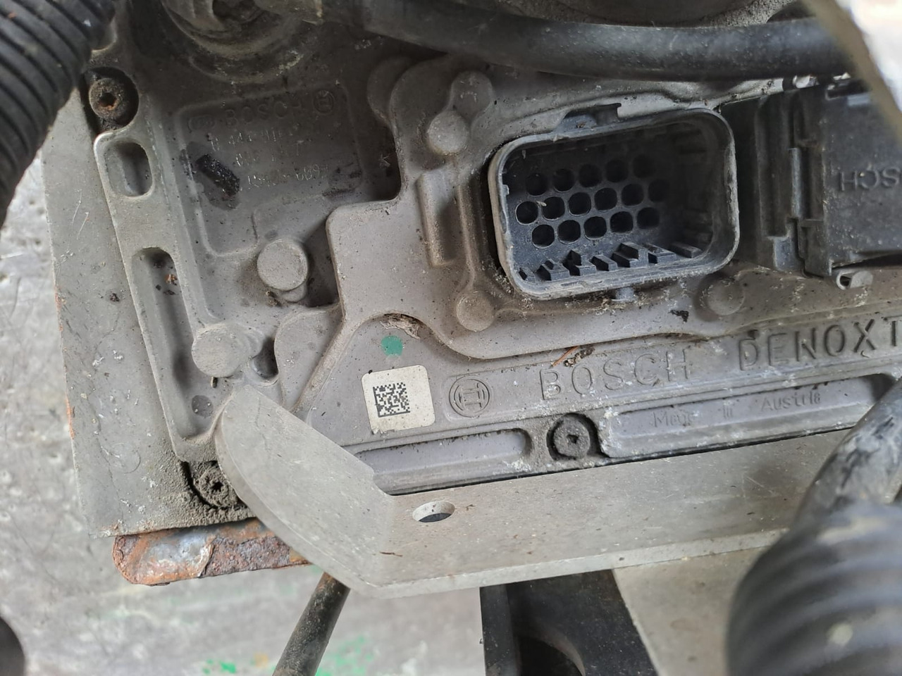 Бак AdBlue в категорії Вантажівки MAN TGX 26.440 Baujahr 2010 AdBlue Steuerung Bosch Denoxtronik: фото 6 Бак AdBlue в категорії Вантажівки MAN TGX 26.440 Baujahr 2010 AdBlue Steuerung Bosch Denoxtronik: фото 6