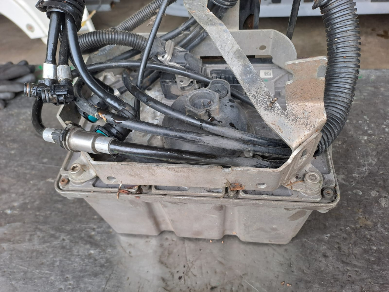 Бак AdBlue в категорії Вантажівки MAN TGX 26.440 Baujahr 2010 AdBlue Steuerung Bosch Denoxtronik: фото 11 Бак AdBlue в категорії Вантажівки MAN TGX 26.440 Baujahr 2010 AdBlue Steuerung Bosch Denoxtronik: фото 11