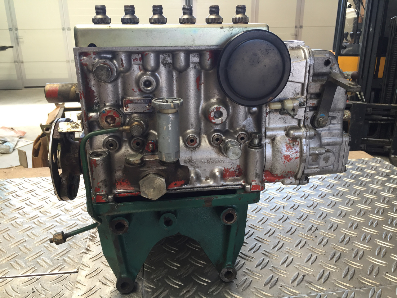 Neuwertige Einspritzpumpe D 70 B Radlader VOLVO, Artikel - Nr. : 0 401 876 187 - Паливний насос в категорії Вантажівки: фото 4 Neuwertige Einspritzpumpe D 70 B Radlader VOLVO, Artikel - Nr. : 0 401 876 187 - Паливний насос в категорії Вантажівки: фото 4