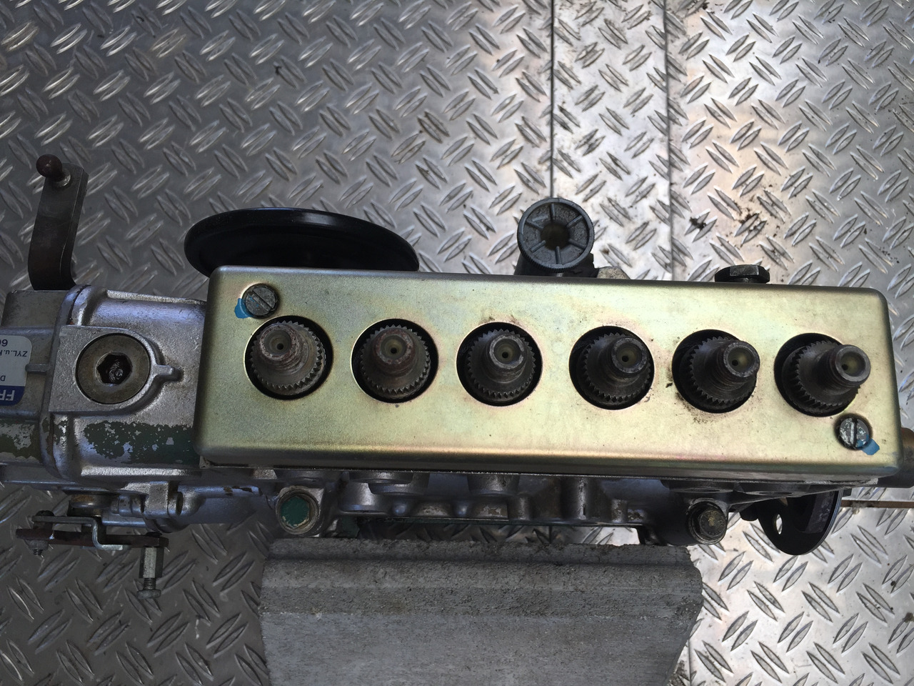 Neuwertige Einspritzpumpe D 70 B Radlader VOLVO, Artikel - Nr. : 0 401 876 187 - Паливний насос в категорії Вантажівки: фото 2 Neuwertige Einspritzpumpe D 70 B Radlader VOLVO, Artikel - Nr. : 0 401 876 187 - Паливний насос в категорії Вантажівки: фото 2