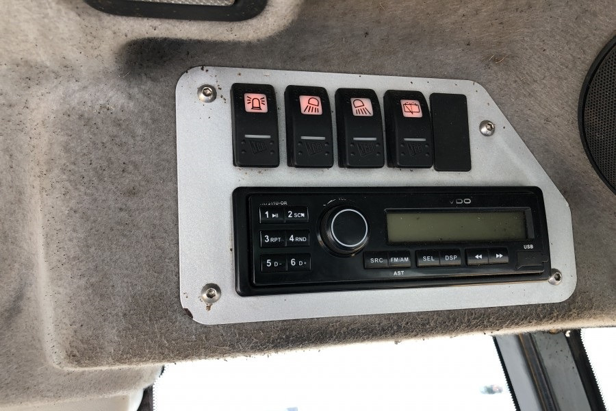 Колісний навантажувач JCB TM310S: фото 9