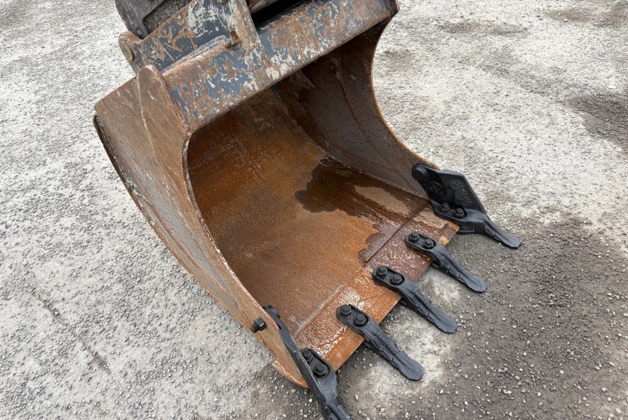 VOLVO ECR88D - Міні-екскаватор: фото 4 VOLVO ECR88D - Міні-екскаватор: фото 4