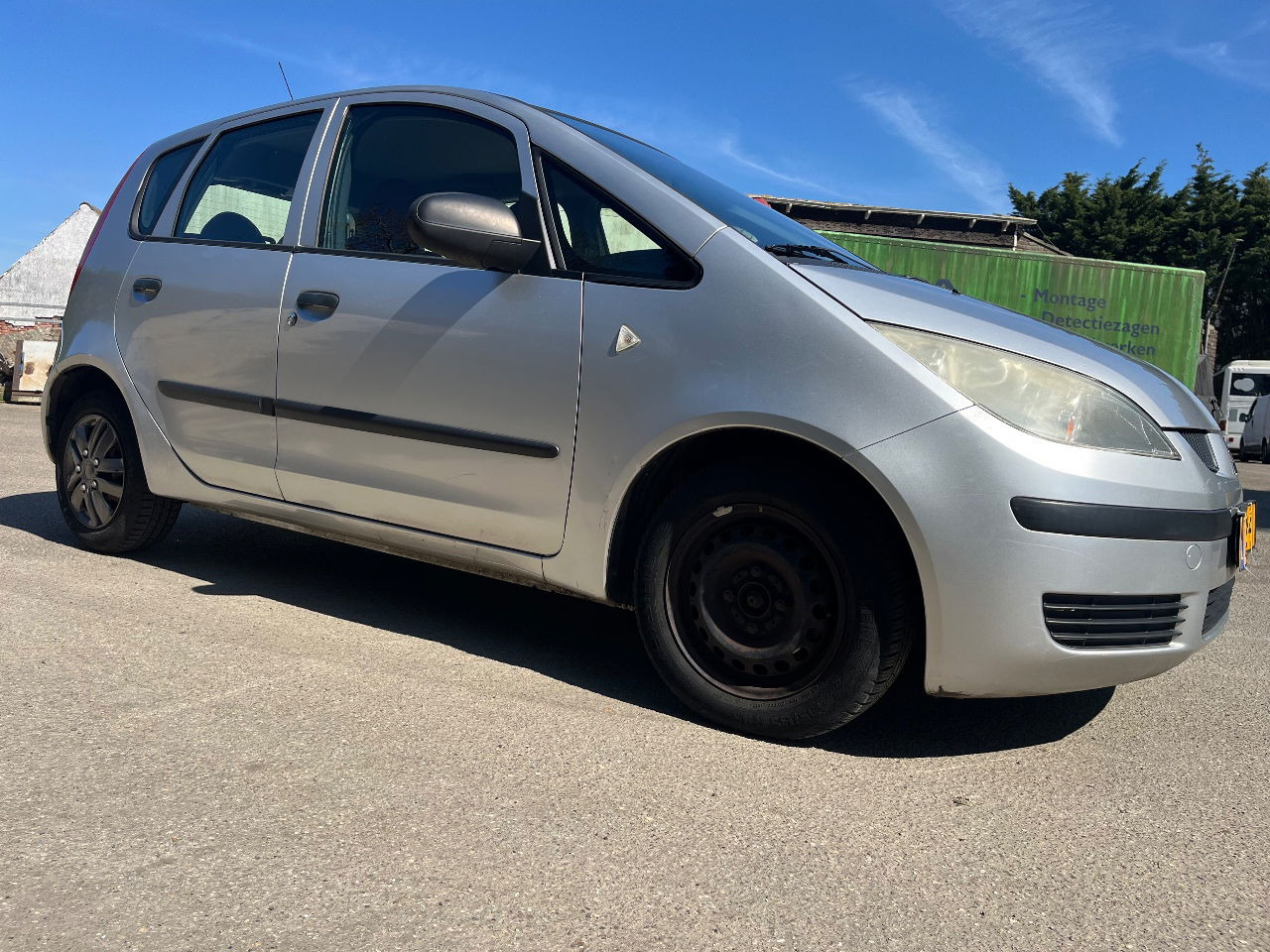 Mitsubishi Colt 1.3 Airco - Легковий автомобіль: фото 4 Mitsubishi Colt 1.3 Airco - Легковий автомобіль: фото 4