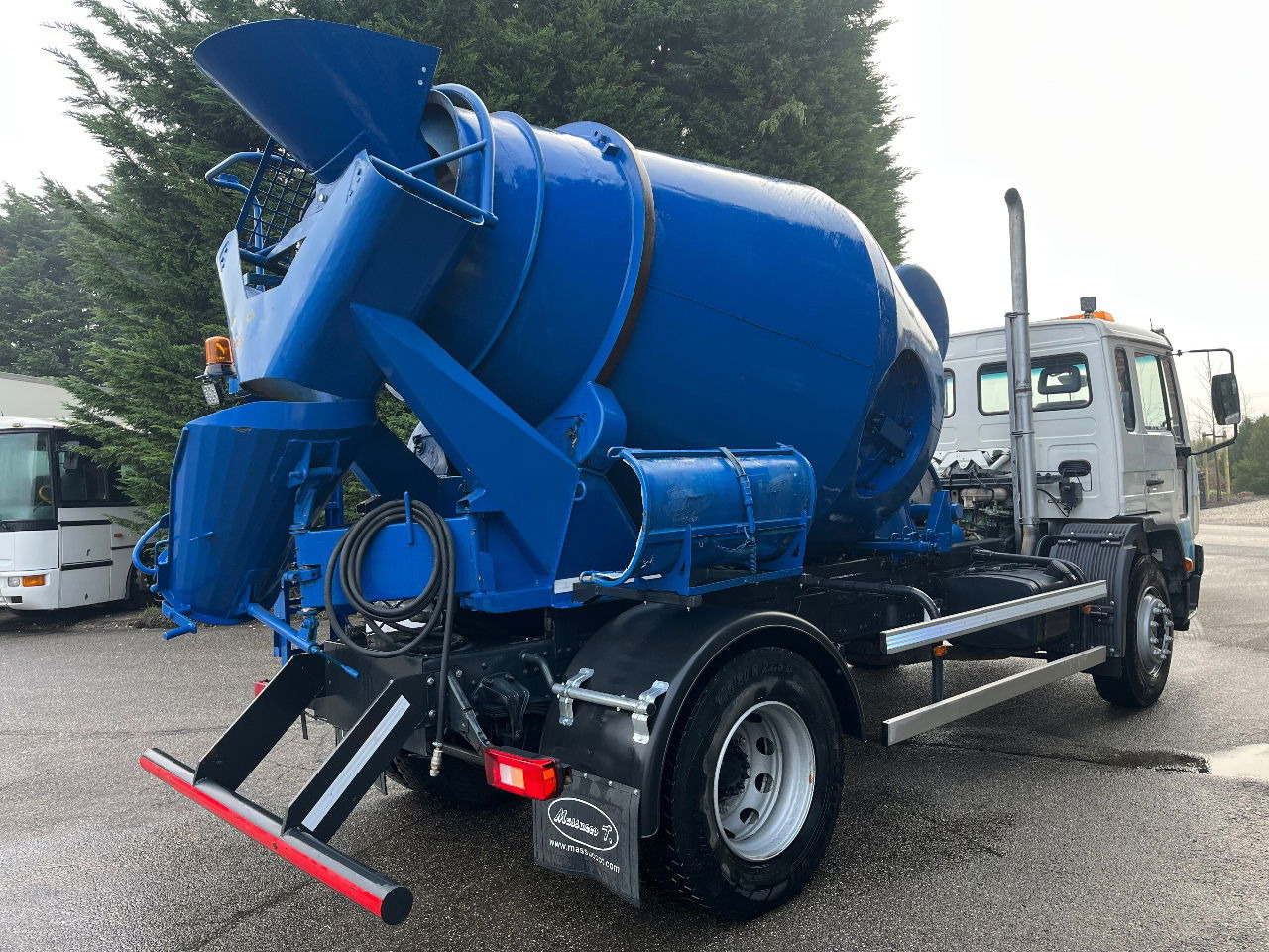 Volvo FL6 - Автобетонозмішувач: фото 3 Volvo FL6 - Автобетонозмішувач: фото 3