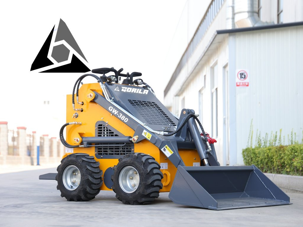 Kolový nakladač GORILA GW-380 - Міні-навантажувач: фото 2 Kolový nakladač GORILA GW-380 - Міні-навантажувач: фото 2