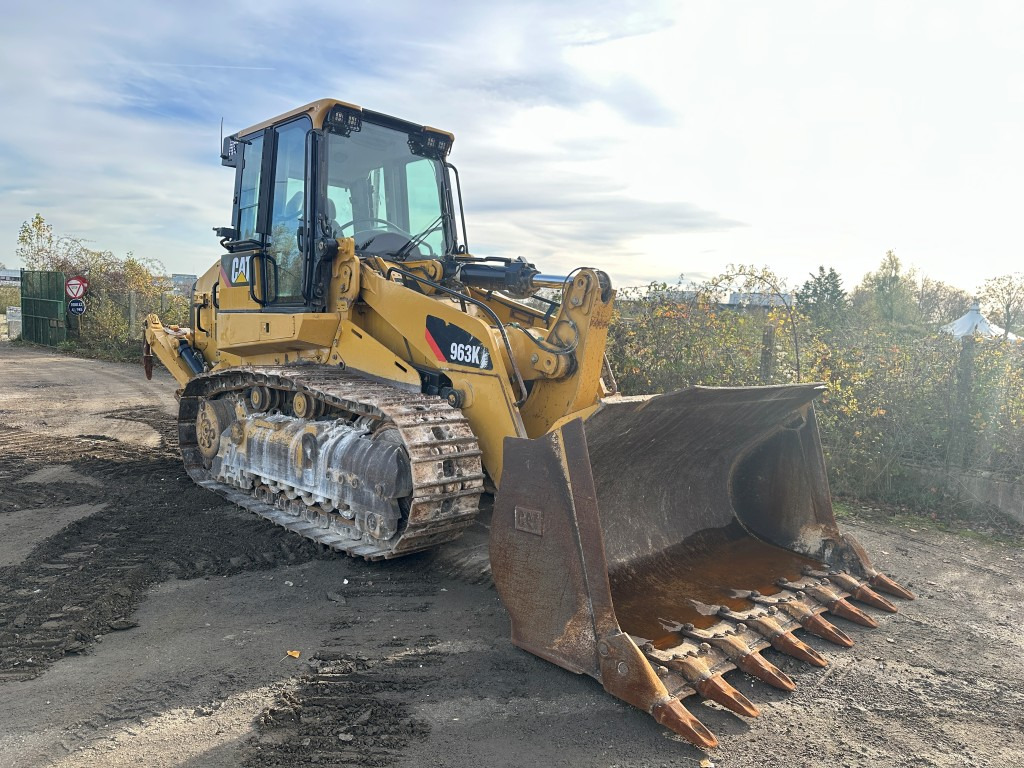 Caterpillar 963K - Гусеничний навантажувач: фото 1 Caterpillar 963K - Гусеничний навантажувач: фото 1