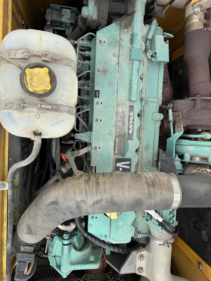 VOLVO EC 240 CNL - Гусеничний екскаватор: фото 2 VOLVO EC 240 CNL - Гусеничний екскаватор: фото 2