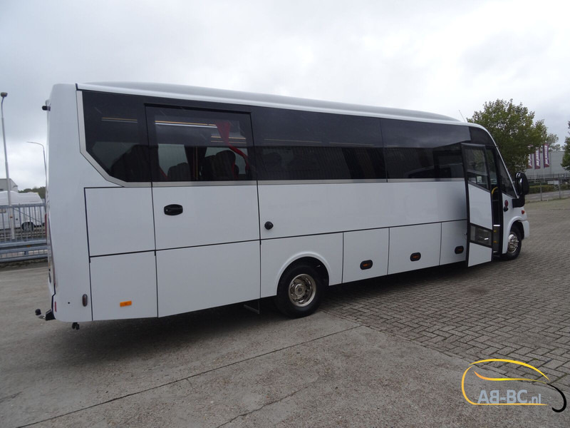 Новий Туристичний автобус Iveco Aveuro Tourna 35 Seats EURO 6: фото 7