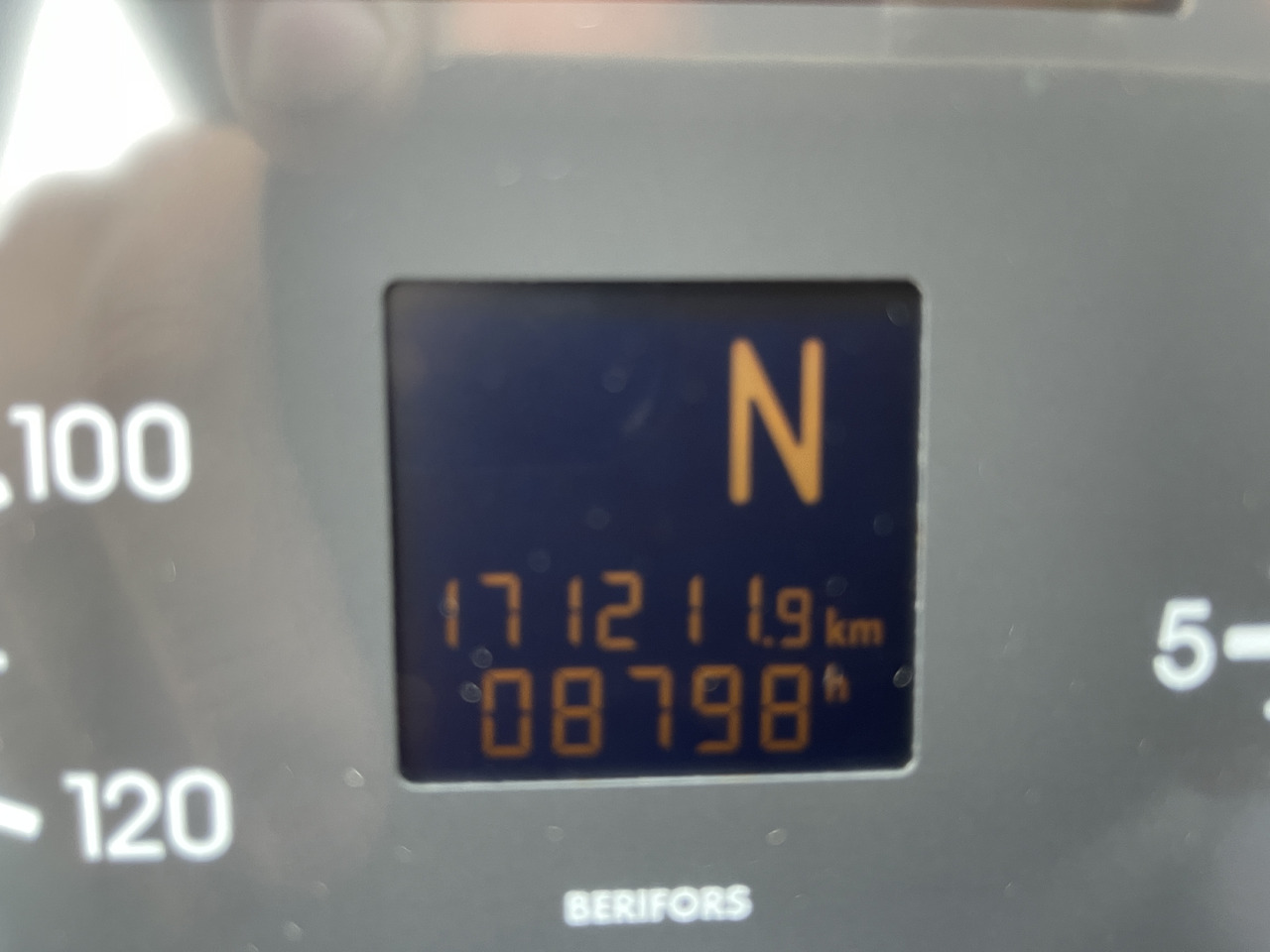 Unimog U400 Agrar aus 1.Hand, 6 Zylinder , mit Scheckheft - Трактор: фото 4 Unimog U400 Agrar aus 1.Hand, 6 Zylinder , mit Scheckheft - Трактор: фото 4