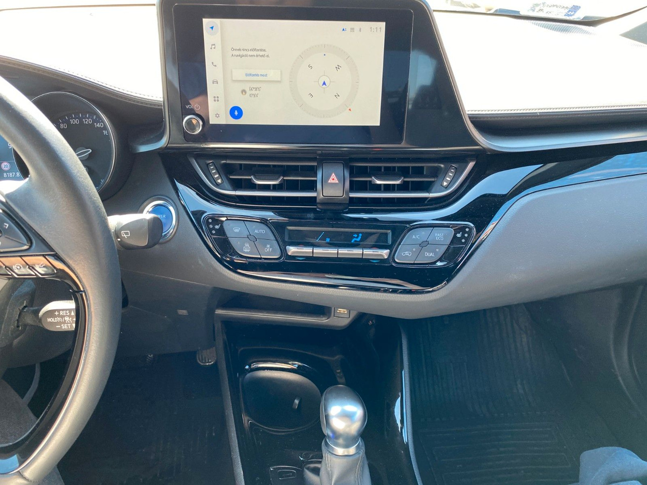 Toyota C-HR 1.8-l-VVTi Hybrid Flow - Позашляховик: фото 4 Toyota C-HR 1.8-l-VVTi Hybrid Flow - Позашляховик: фото 4