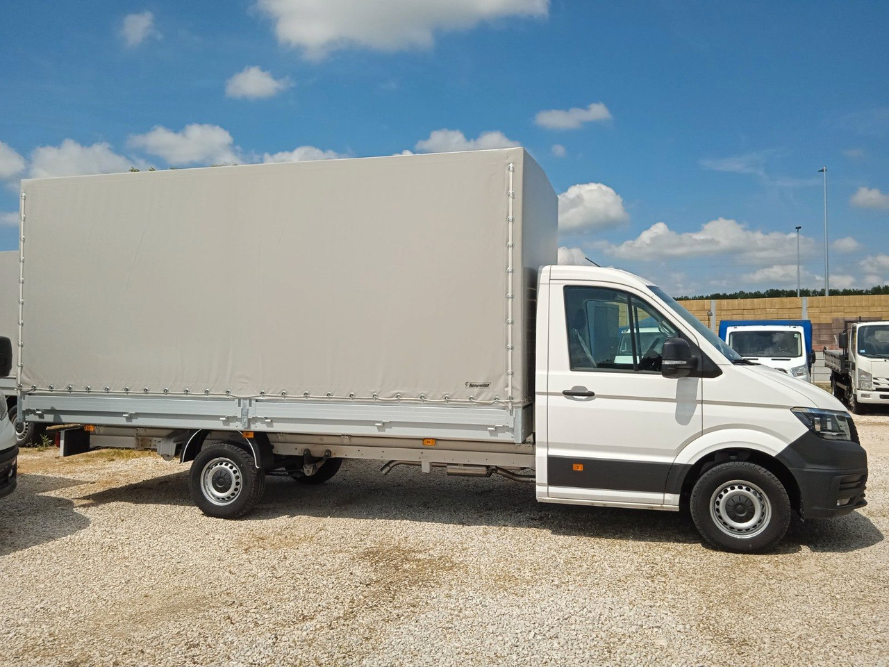 Volkswagen Crafter L4 Pritsche und Plane 5m SOFORT - Тентований фургон: фото 3 Volkswagen Crafter L4 Pritsche und Plane 5m SOFORT - Тентований фургон: фото 3