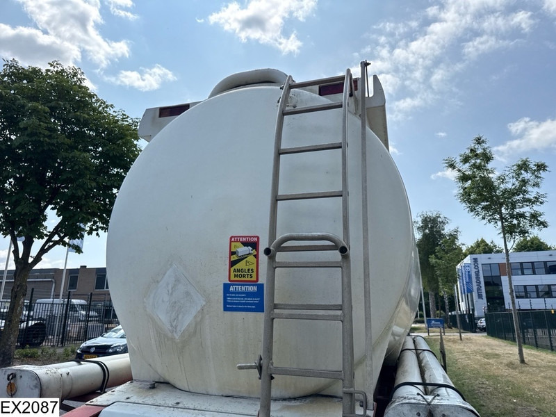 GENERAL TRAILERS Fuel 40131 liter, 7 Comp, Fuel, Carburant - Напівпричіп цистерна: фото 4 GENERAL TRAILERS Fuel 40131 liter, 7 Comp, Fuel, Carburant - Напівпричіп цистерна: фото 4