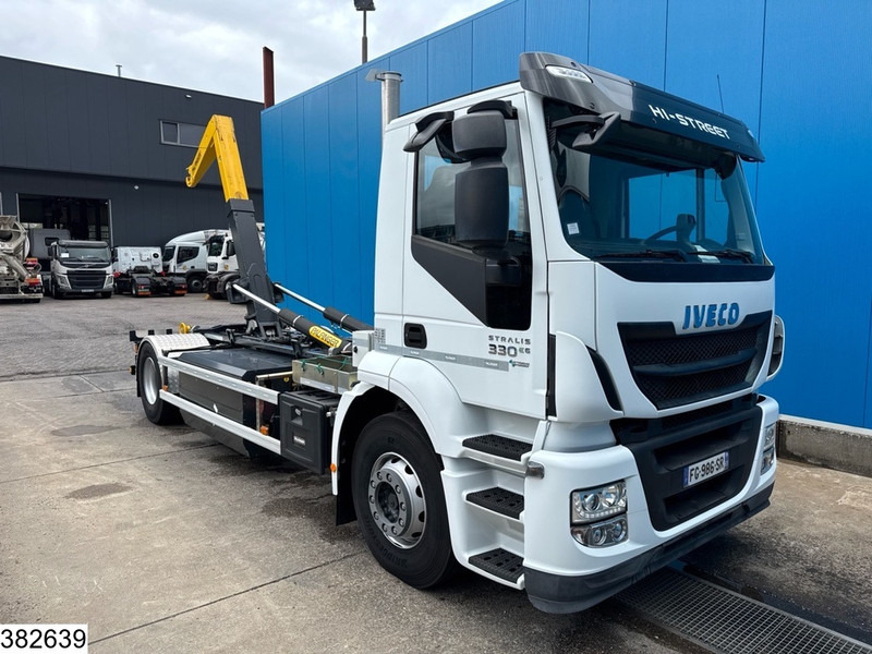 Iveco Stralis 330 CNG Unused, EURO 6, Retarder, Palfinger - Гаковий мультиліфт вантажівка: фото 3 Iveco Stralis 330 CNG Unused, EURO 6, Retarder, Palfinger - Гаковий мультиліфт вантажівка: фото 3