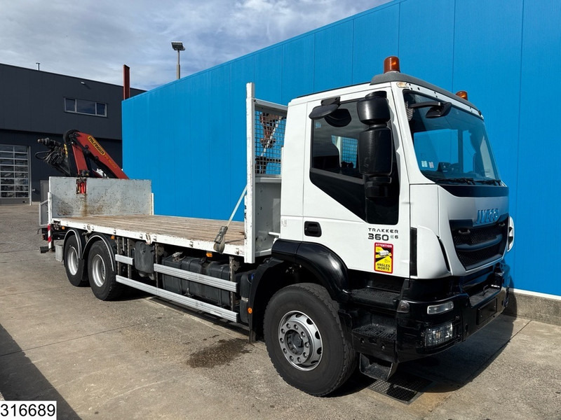 Iveco Trakker 360 6x4, EURO 6, Palfinger, Remote - Бортова вантажівка/ Платформа, Вантажівка з маніпулятором: фото 5 Iveco Trakker 360 6x4, EURO 6, Palfinger, Remote - Бортова вантажівка/ Платформа, Вантажівка з маніпулятором: фото 5