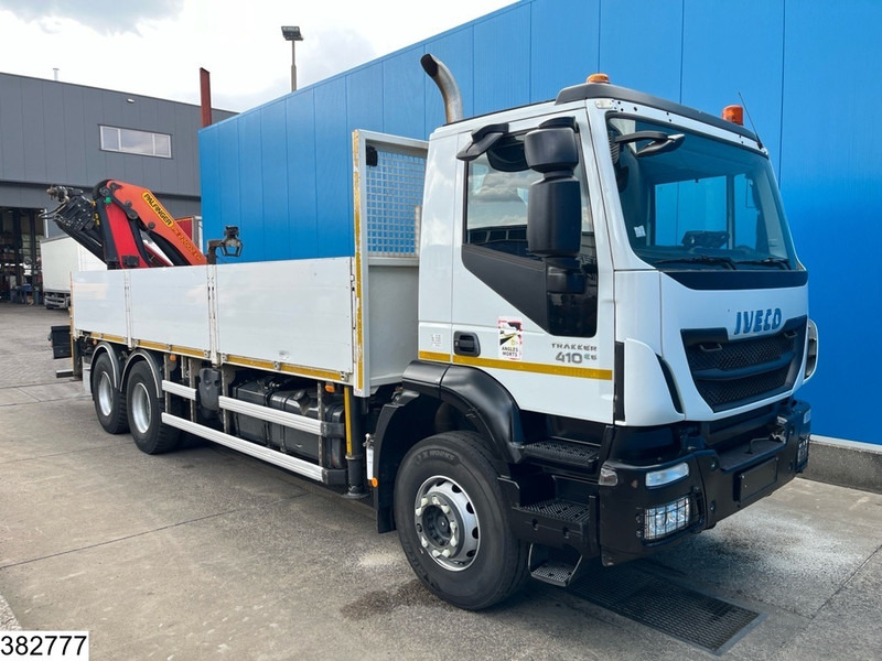 Iveco Trakker 410 6x4, EURO 6, Retarder, Palfinger, Remote - Бортова вантажівка/ Платформа, Вантажівка з маніпулятором: фото 5 Iveco Trakker 410 6x4, EURO 6, Retarder, Palfinger, Remote - Бортова вантажівка/ Платформа, Вантажівка з маніпулятором: фото 5