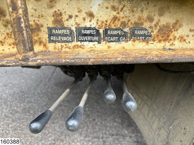 Низькорамна платформа напівпричіп Louault Lowbed 34,000 kg, Steering axle, Hydraulic, Winch: фото 13