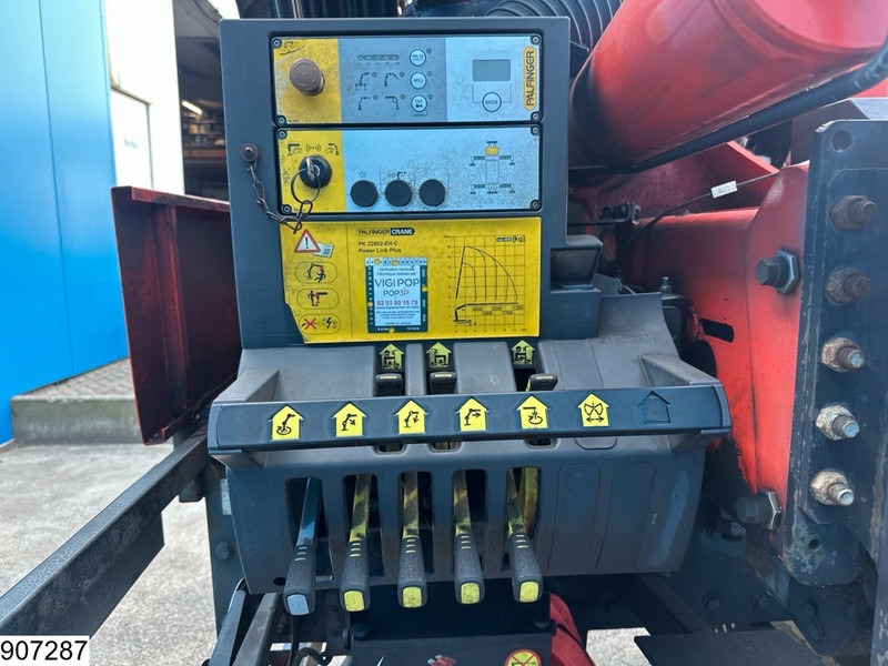 Бортова вантажівка/ Платформа, Вантажівка з маніпулятором Mercedes-Benz Arocs 3240 8X4, EURO 6, Steel suspension, Palfinger: фото 13