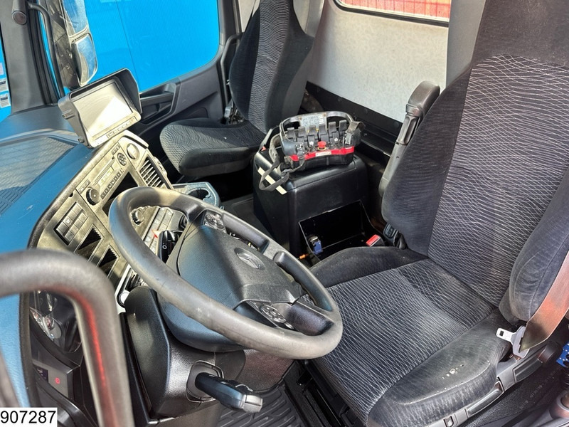 Бортова вантажівка/ Платформа, Вантажівка з маніпулятором Mercedes-Benz Arocs 3240 8X4, EURO 6, Steel suspension, Palfinger: фото 9