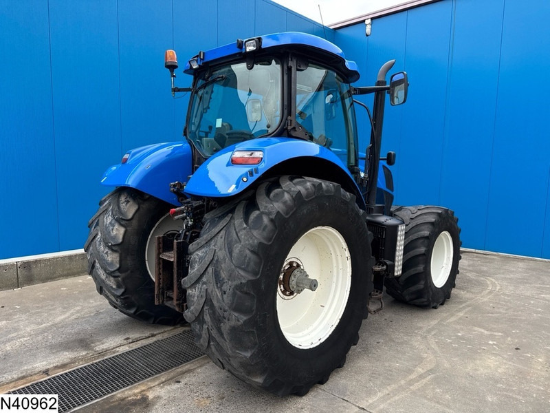 New Holland T 7.210 T7.210 - Трактор: фото 2 New Holland T 7.210 T7.210 - Трактор: фото 2