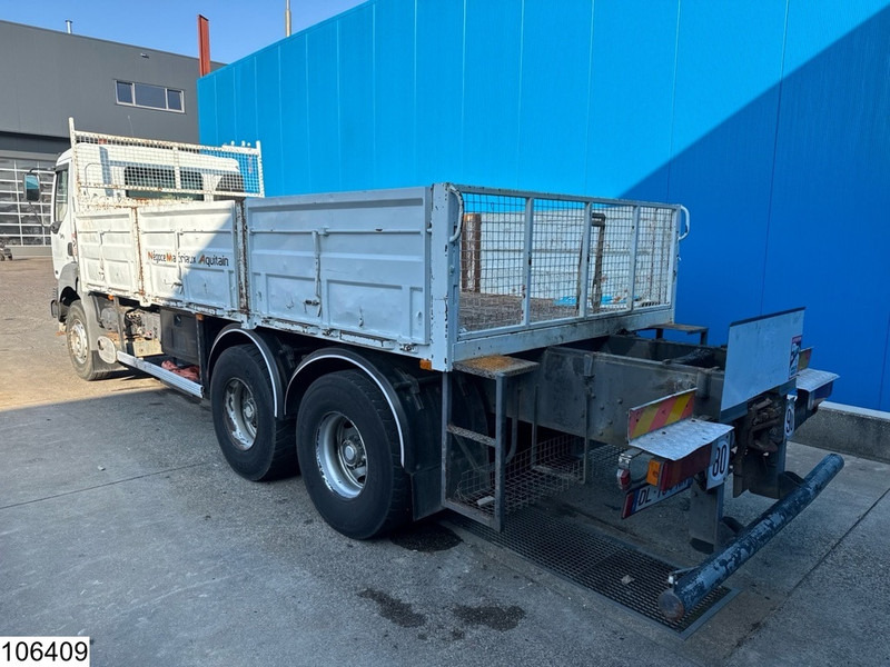 Renault Kerax 370 6x4, Manual, Steelsuspension - Бортова вантажівка/ Платформа: фото 4 Renault Kerax 370 6x4, Manual, Steelsuspension - Бортова вантажівка/ Платформа: фото 4