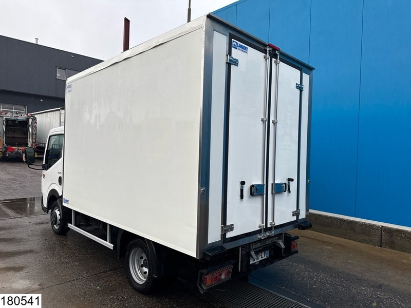 Renault ? Maxity 140 Dxi Carrier - Фургон-рефрижератор, Вантажопасажирський фургон: фото 3 Renault ? Maxity 140 Dxi Carrier - Фургон-рефрижератор, Вантажопасажирський фургон: фото 3