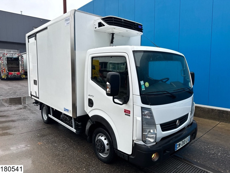 Renault ? Maxity 140 Dxi Carrier - Фургон-рефрижератор, Вантажопасажирський фургон: фото 2 Renault ? Maxity 140 Dxi Carrier - Фургон-рефрижератор, Вантажопасажирський фургон: фото 2