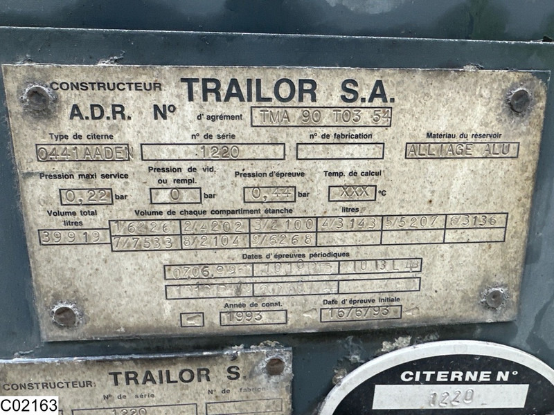 Trailor Fuel 39919 Liter, 9 Compartments - Напівпричіп цистерна: фото 4 Trailor Fuel 39919 Liter, 9 Compartments - Напівпричіп цистерна: фото 4