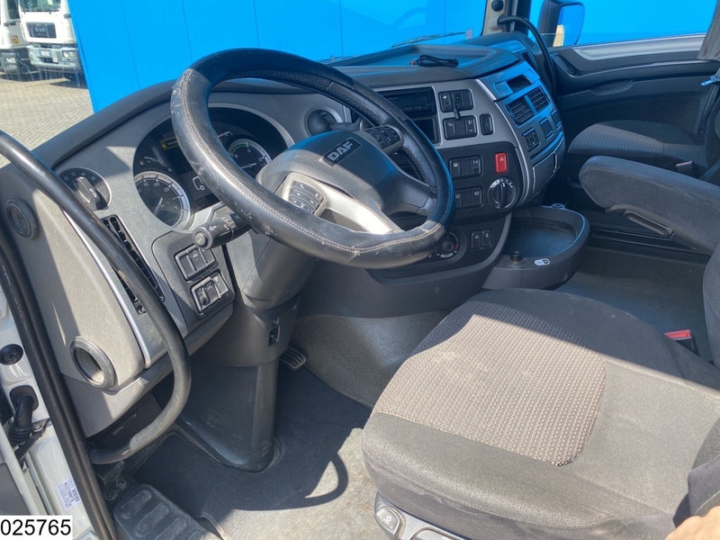 DAF XF 460 EURO 6, Retarder, PTO - Тягач: фото 5 DAF XF 460 EURO 6, Retarder, PTO - Тягач: фото 5