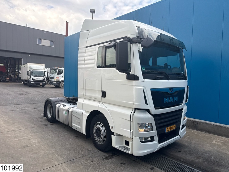 MAN TGX 18 420 EURO 6 - Тягач: фото 3 MAN TGX 18 420 EURO 6 - Тягач: фото 3