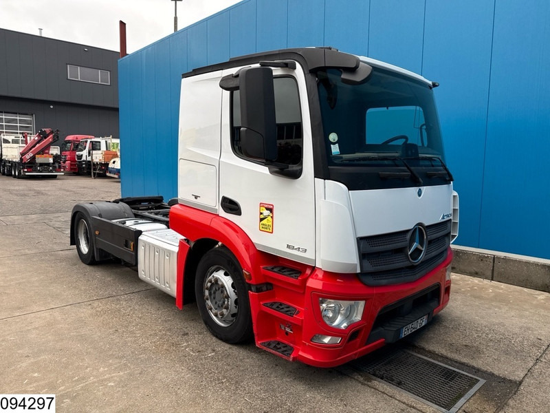 Mercedes-Benz Actros EURO 6, Retarder, PTO, LOHR, Standairco - Тягач: фото 3 Mercedes-Benz Actros EURO 6, Retarder, PTO, LOHR, Standairco - Тягач: фото 3