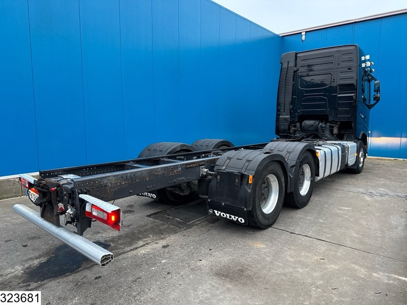Volvo FH16 750 6X4, EURO 6, Retarder, PTO - Вантажівка шасі: фото 3 Volvo FH16 750 6X4, EURO 6, Retarder, PTO - Вантажівка шасі: фото 3