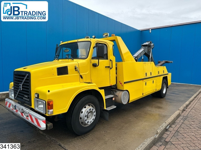 Volvo N 10 Wrecker, Steel suspension - Вантажівка з маніпулятором: фото 1 Volvo N 10 Wrecker, Steel suspension - Вантажівка з маніпулятором: фото 1