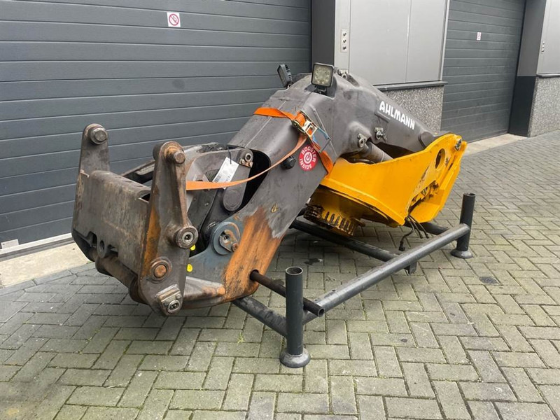 Ahlmann AS900-23115595-Lifting framework/Schaufelarm/Giek - Стріла в категорії Будівельна техніка: фото 3 Ahlmann AS900-23115595-Lifting framework/Schaufelarm/Giek - Стріла в категорії Будівельна техніка: фото 3