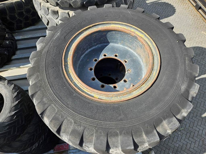 Ahlmann AZ14-CEAT 17.5-25-Tire/Reifen/Band - Шини і диски в категорії Будівельна техніка: фото 3 Ahlmann AZ14-CEAT 17.5-25-Tire/Reifen/Band - Шини і диски в категорії Будівельна техніка: фото 3