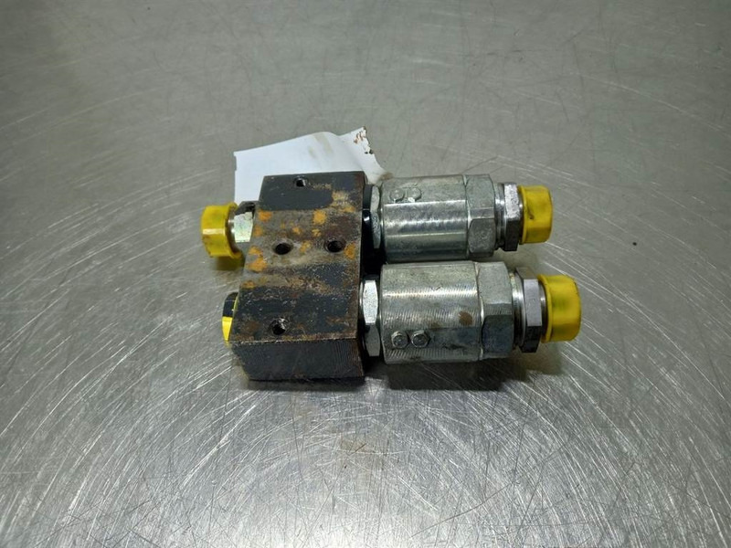 Ahlmann AZ6-4126621C-Rotary coupling/Drehverschraubung - Гідравліка в категорії Будівельна техніка: фото 3 Ahlmann AZ6-4126621C-Rotary coupling/Drehverschraubung - Гідравліка в категорії Будівельна техніка: фото 3