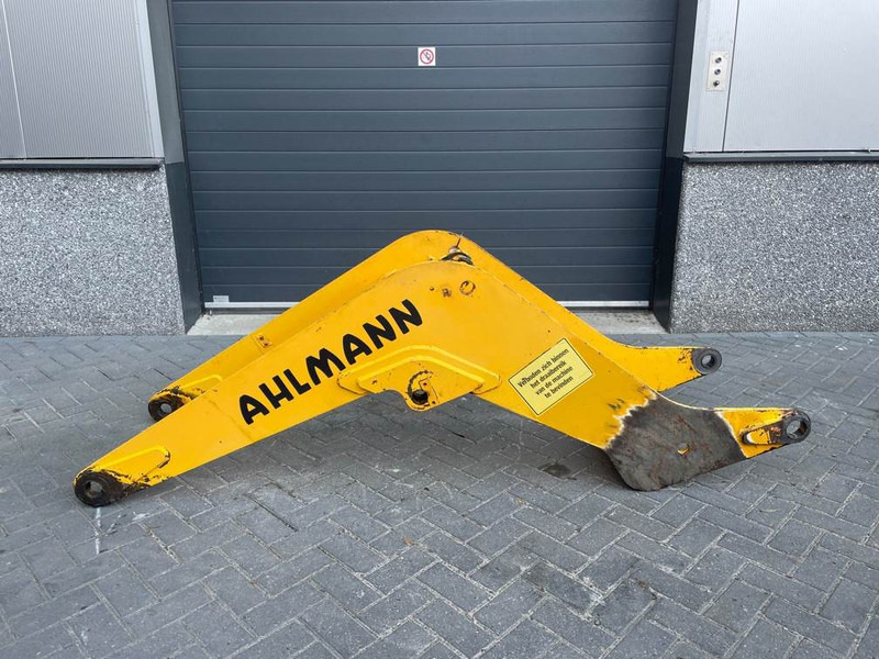 Ahlmann AZ6-4139236O-Lifting framework/Schaufelarm/Giek - Стріла в категорії Будівельна техніка: фото 1 Ahlmann AZ6-4139236O-Lifting framework/Schaufelarm/Giek - Стріла в категорії Будівельна техніка: фото 1