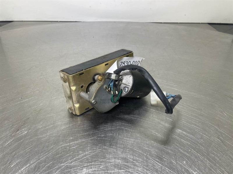Ahlmann AZ6-4197706A-OSLV 9900153-Wiper motor/Wischermotor - Електрична система в категорії Будівельна техніка: фото 4 Ahlmann AZ6-4197706A-OSLV 9900153-Wiper motor/Wischermotor - Електрична система в категорії Будівельна техніка: фото 4
