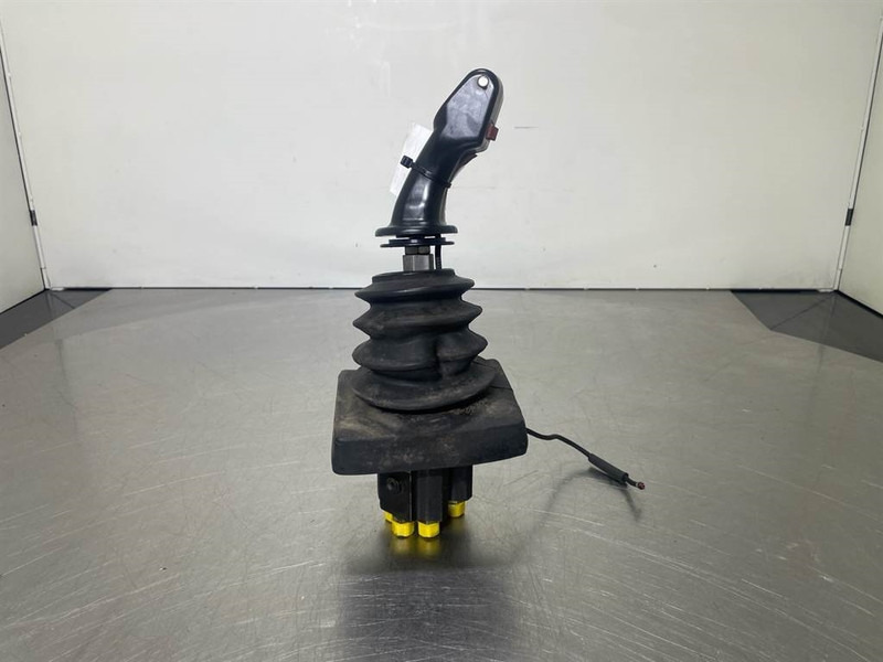 Ahlmann AZ6-4198091A/4146898G-Servo valve/Servoventil - Гідравліка в категорії Будівельна техніка: фото 2 Ahlmann AZ6-4198091A/4146898G-Servo valve/Servoventil - Гідравліка в категорії Будівельна техніка: фото 2