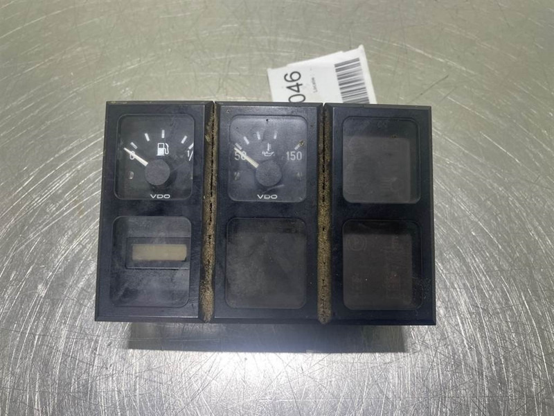 Ahlmann AZ6 - Display unit/Armaturenbrett/Dashboard - Електрична система в категорії Будівельна техніка: фото 1 Ahlmann AZ6 - Display unit/Armaturenbrett/Dashboard - Електрична система в категорії Будівельна техніка: фото 1