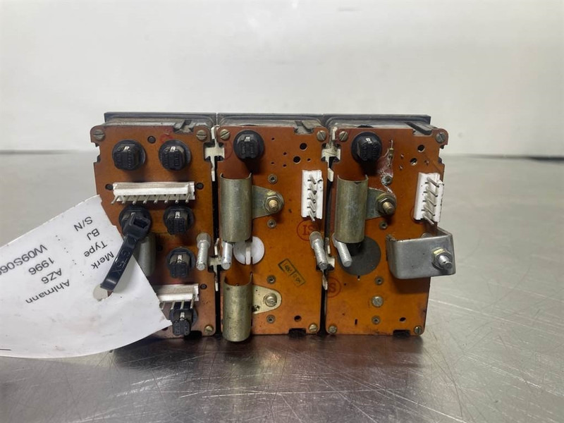 Ahlmann AZ6 - Display unit/Armaturenbrett/Dashboard - Електрична система в категорії Будівельна техніка: фото 4 Ahlmann AZ6 - Display unit/Armaturenbrett/Dashboard - Електрична система в категорії Будівельна техніка: фото 4